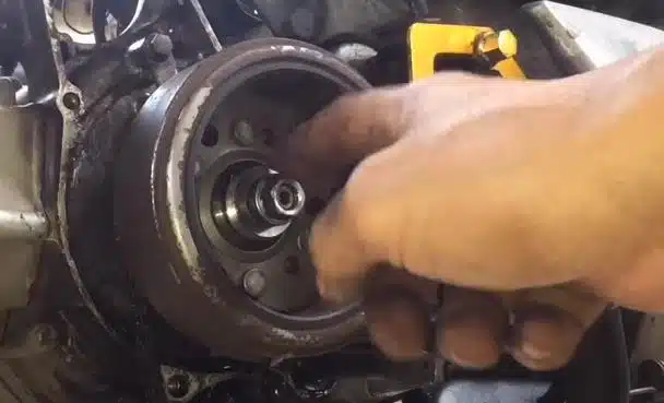  Remove A Flywheel Nut Without An by hand
