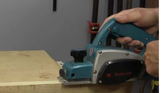 handheld wood planer