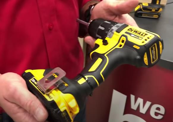 The size and power of the cordless drill 