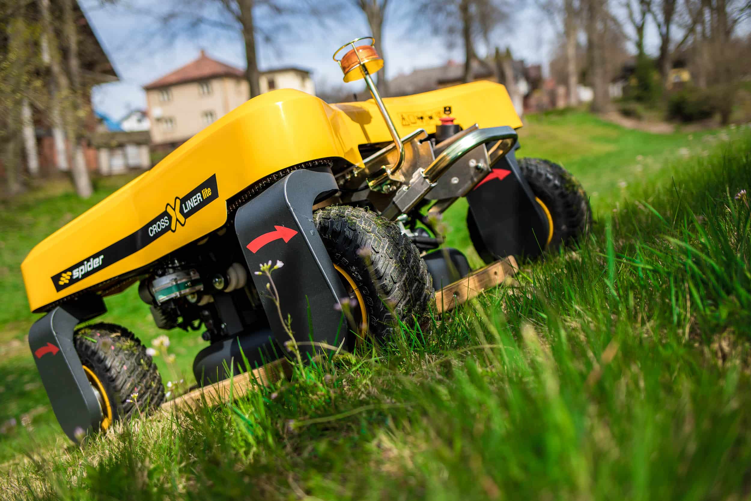 Best Riding Lawn Mower for Steep Slopes